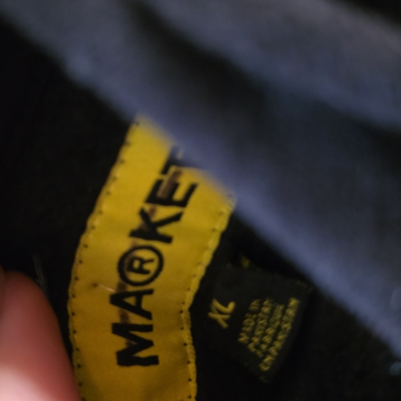 Market Black Street Wear Ovetsized Hoodie - Picture 3 of 4